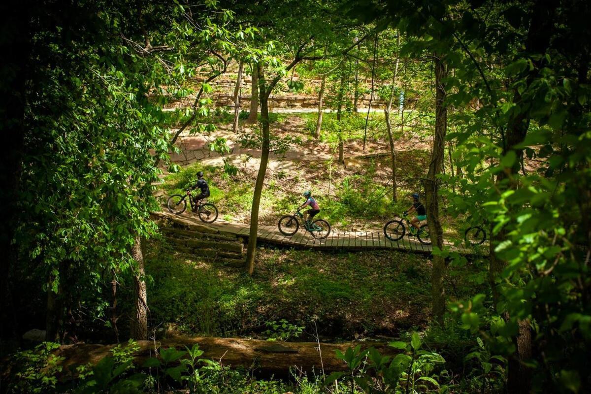 Trailhead Mews Berm Unit 1 Dt Bentonville Mtb מראה חיצוני תמונה